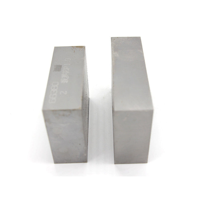 แผ่นดิน Thread Rolling Die / โมลด์ทนต่อการกัดกร่อนสําหรับเส้นตรง